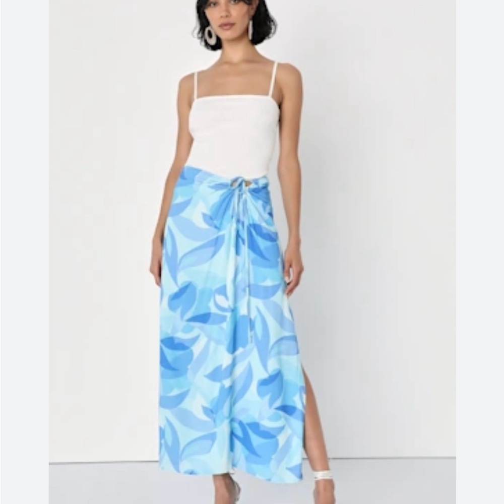 Lulu's Blue Patterned Maxi Skirt